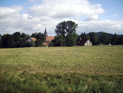 Kirche in Bischdorf – derzeit größtes Quartier des Großen Mausohrs in der Lausitz (Foto: Büchner & Scholz, Archiv Naturschutz LfULG)