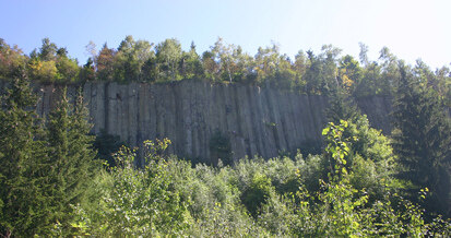 Orgelpfeifen am Scheibenberg (Foto: O. Harig, Archiv Naturschutz LfULG)