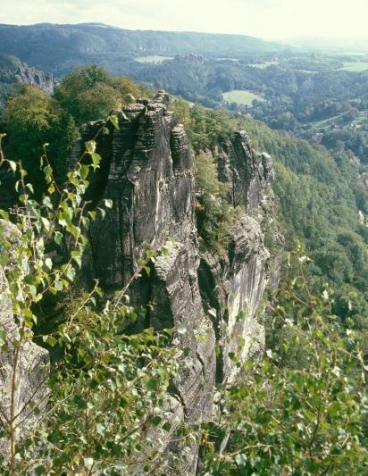 Basteiblick im Nationalpark Sächsische Schweiz (Foto: J. Hennersdorf, Archiv Naturschutz LfULG)