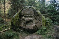 Der Luchsstein in Hinterhermsdorf (Foto: G. Fünfstück, Archiv LfUG)